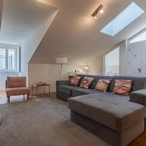 Views By Innkeeper Appartamento Lisbona